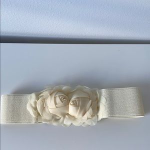 Ivory flower belt